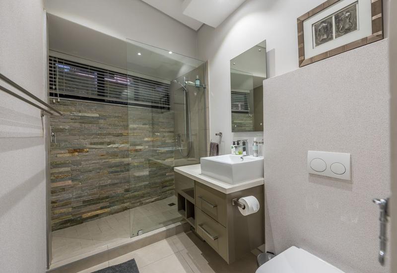 3 Bedroom Property for Sale in Linkside Western Cape